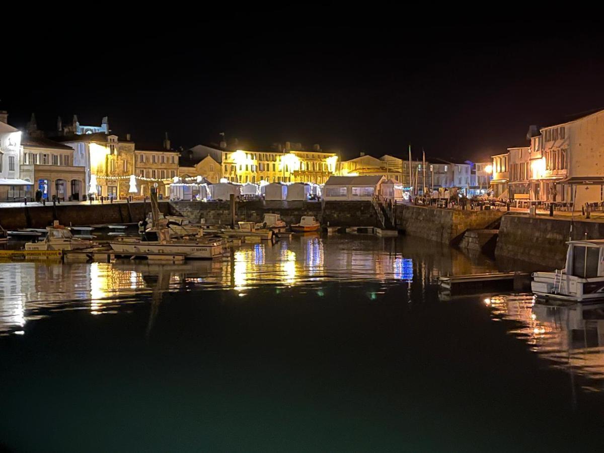 Maisonnette A Proximite Plage Et Port De St-Martin Сен-Мартен-де-Ре Экстерьер фото